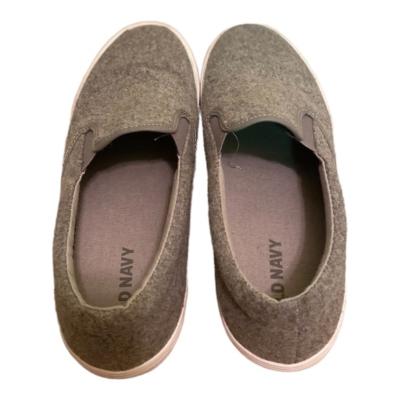 Gray Slip on Shoes - Picture 5 of 6